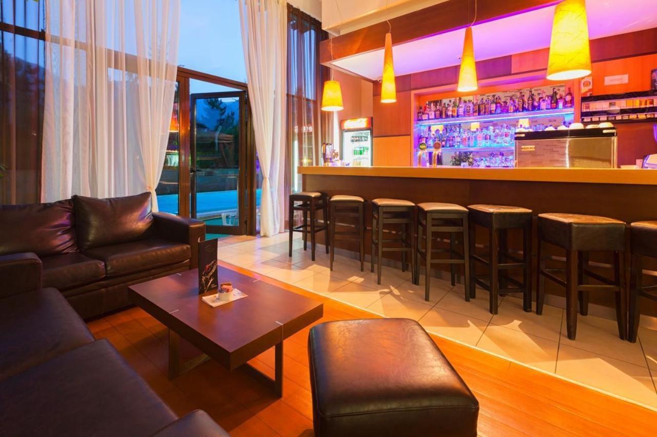 Apartments B06 In Terra Complex Разлог Екстериор снимка